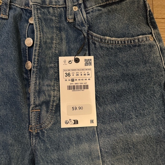 Zara jeans, new with tags, size 4 - Picture 2 of 2